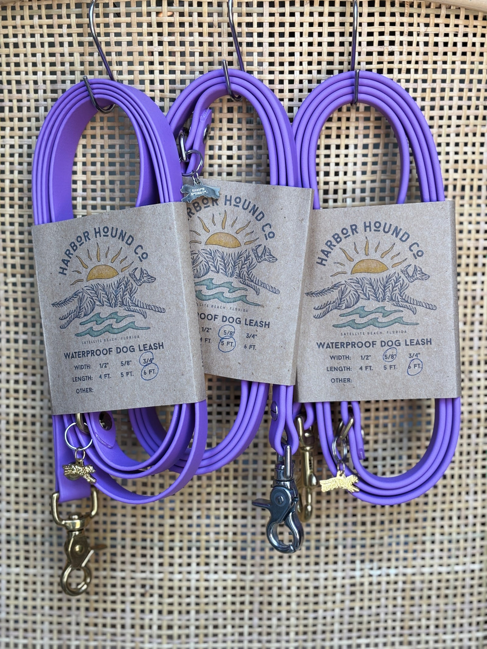 ORCHID Traditional Style Leashes