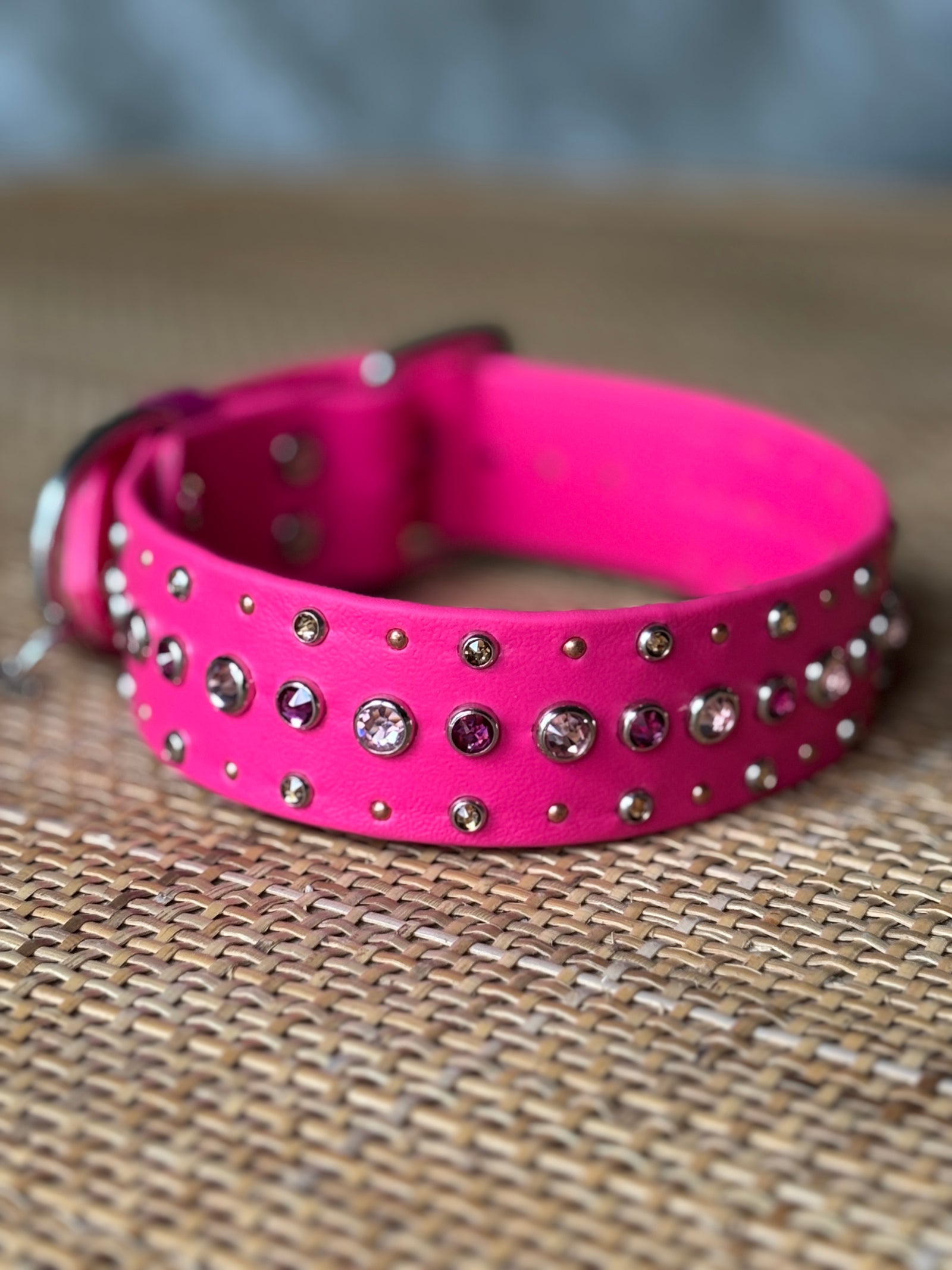 1.5" STIORRA Collar, 15-17"