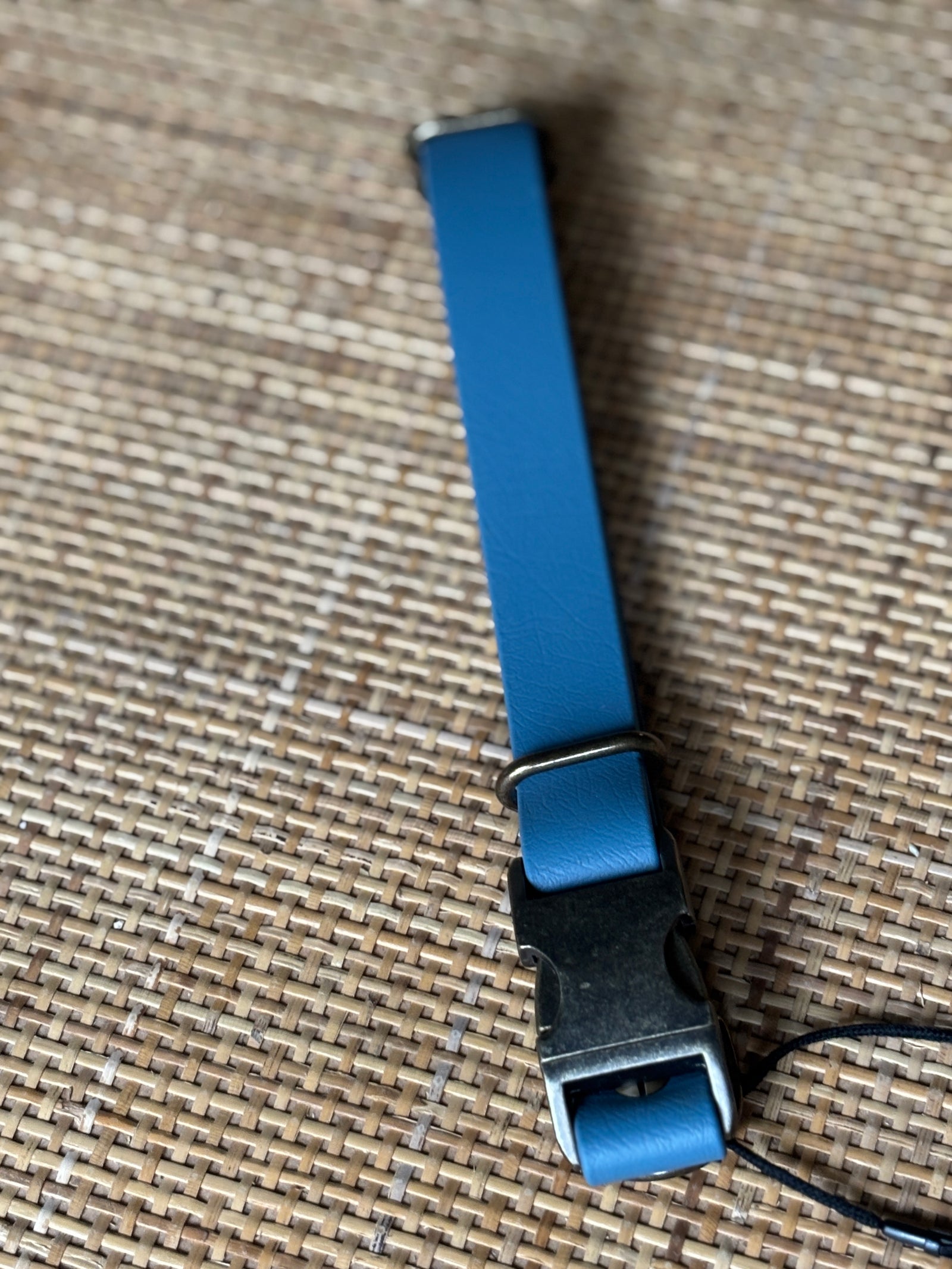 1" MOUNTAIN SLATE, 14-19" Quick-release Buckle Collar