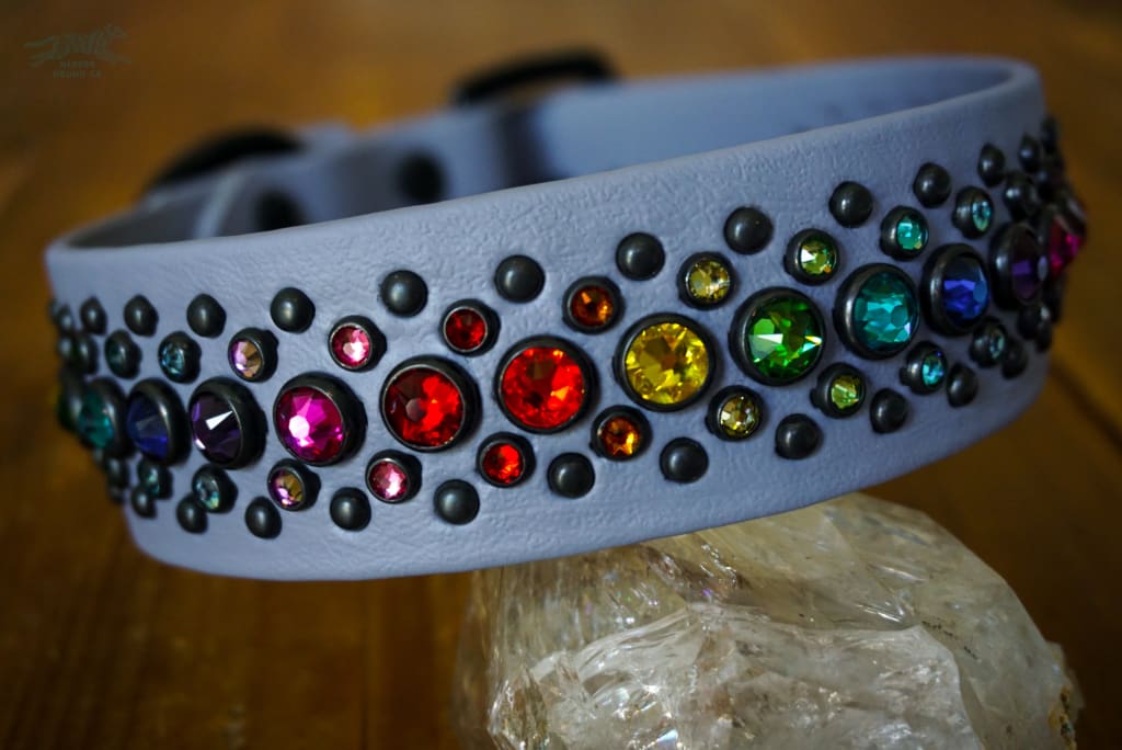 AURELIE 1.5 Crystal Studded Buckle Collar - Waterproof Collar